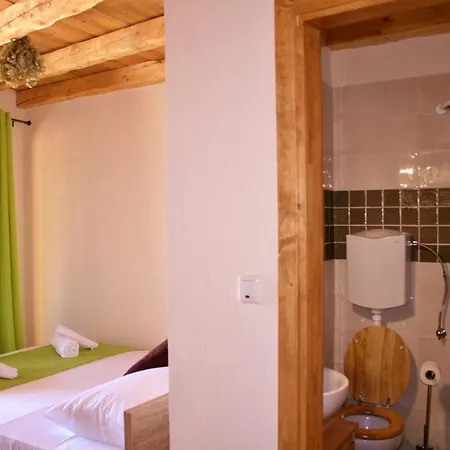Boutique Agroturizam Sv. Juraj Bed & Breakfast Vrh (Krk)