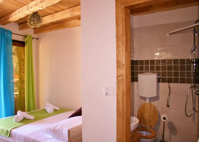 Boutique Agroturizam Sv. Juraj Bed & Breakfast Vrh (Krk)